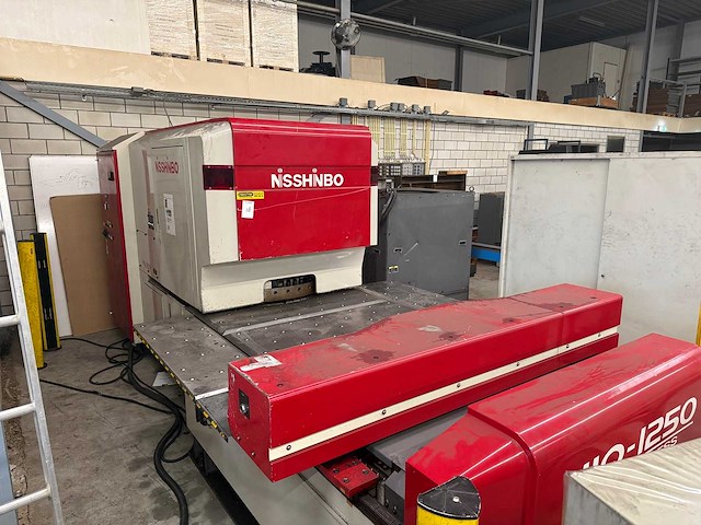 Nisshinbo - 1999 - hiq-1250 - ponsmachine - afbeelding 11 van  18