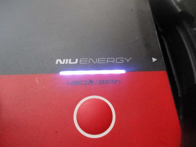 Niu - bromscooter - mqi+ sport std - e-scooter - afbeelding 5 van  14