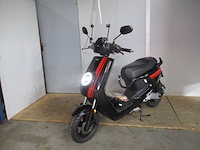 Niu - bromscooter - mqi+ sport std - e-scooter - afbeelding 10 van  14
