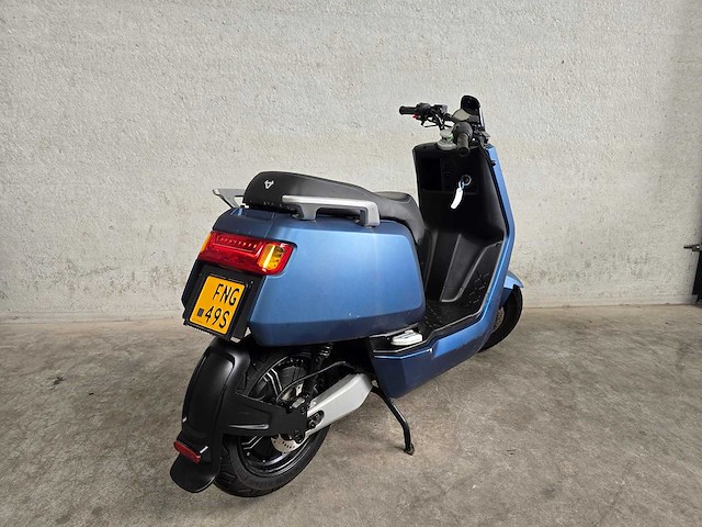 Niu - bromscooter - n1s - brommer - afbeelding 5 van  9