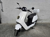 Niu - bromscooter - n1s - elektrische 45km uitvoering drz73s - afbeelding 3 van  9