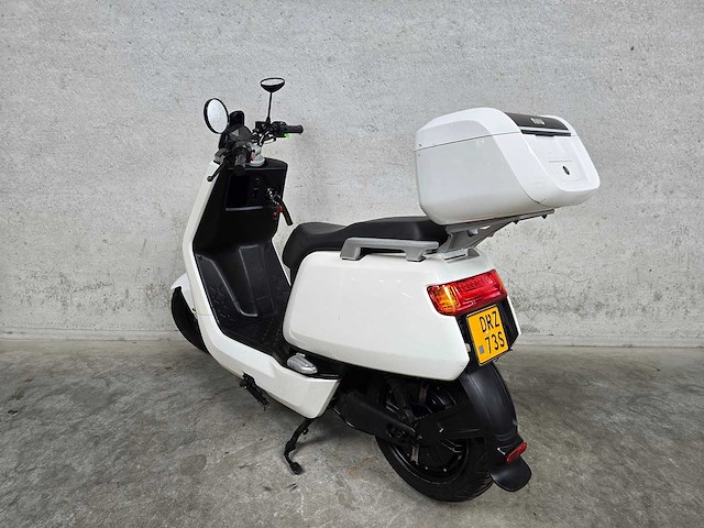 Niu - bromscooter - n1s - elektrische 45km uitvoering drz73s - afbeelding 6 van  9