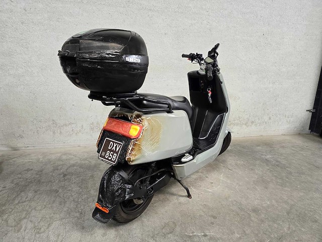 Niu - elektrische snorscooter - u1 - 25km uitvoering dxv85b - afbeelding 1 van  4