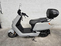 Niu - elektrische snorscooter - u1 - 25km uitvoering dxv85b - afbeelding 3 van  8