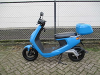 Niu - snorscooter - m1 sport - e-scooter