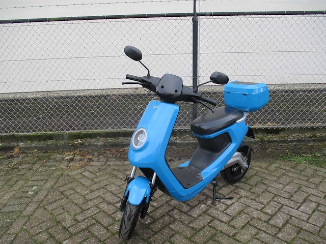Niu - snorscooter - m1 sport - e-scooter - afbeelding 7 van  14