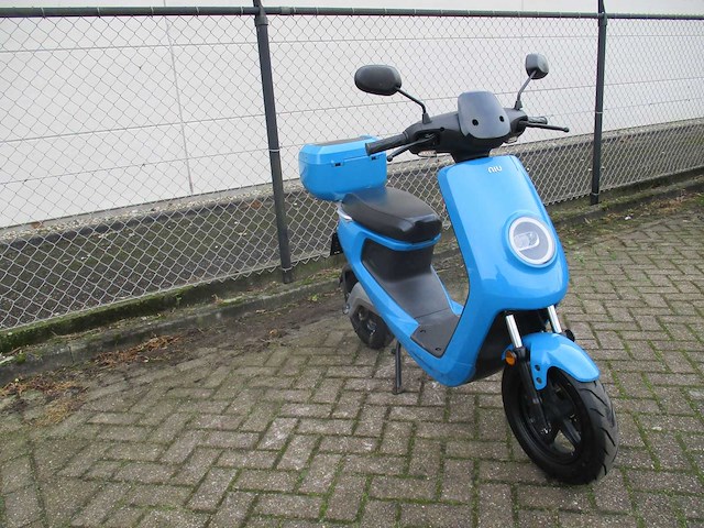 Niu - snorscooter - m1 sport - e-scooter - afbeelding 10 van  14