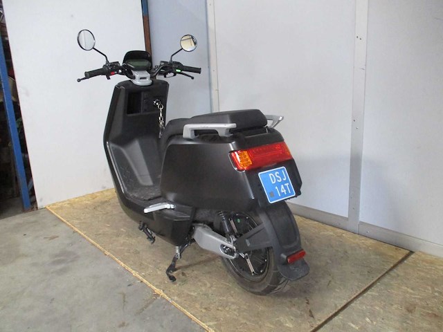 Niu - snorscooter - n1s - e-scooter - afbeelding 3 van  13