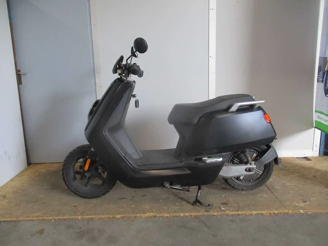 Niu - snorscooter - n1s - e-scooter - afbeelding 1 van  11
