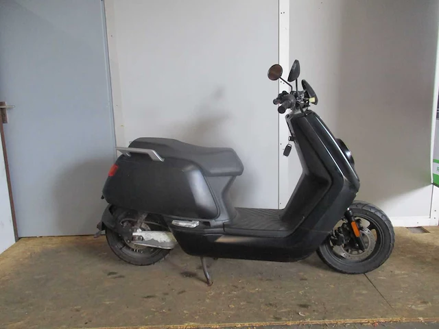 Niu - snorscooter - n1s - e-scooter - afbeelding 8 van  11