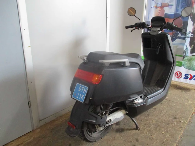 Niu - snorscooter - n1s - e-scooter - afbeelding 9 van  11