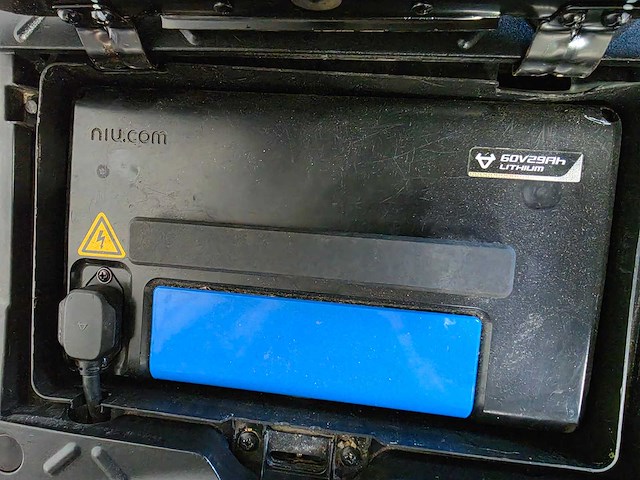 Niu - snorscooter - n1s - elektrische 25km uitvoering drg85d - afbeelding 8 van  9
