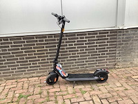 Niu kqi1 e-scooter - afbeelding 2 van  5
