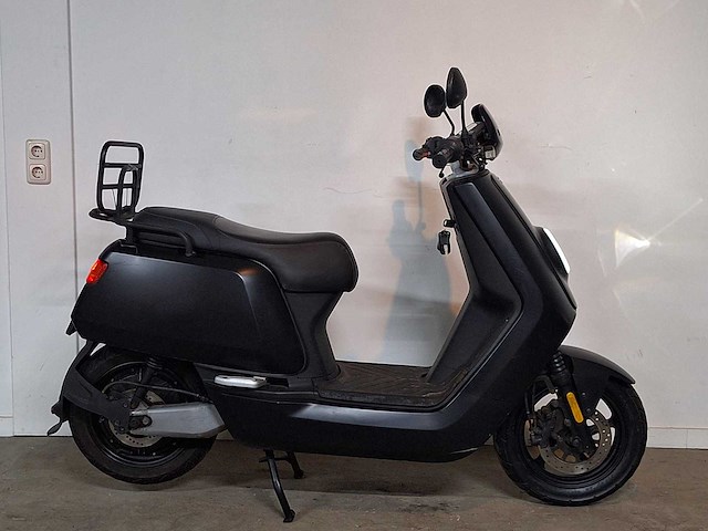 Niu n1s 45km elektrische bromscooter - afbeelding 5 van  8