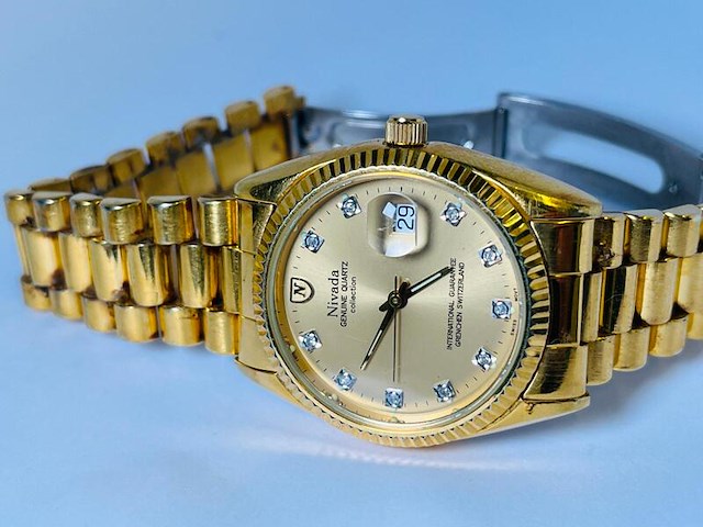 Nivada grenchen switserland herenhorloge met fluted bezel - afbeelding 3 van  7