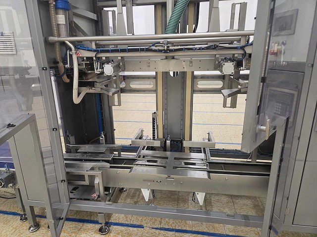 Niverplast - 2016 - bakkerij verpakkingslijn - afbeelding 64 van  70