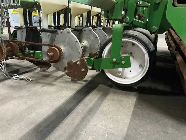 Nmw precisiezaaimachine en drip irrigatie legger - afbeelding 4 van  19