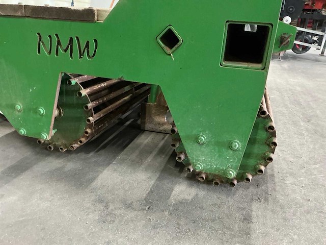 Nmw precisiezaaimachine en drip irrigatie legger - afbeelding 17 van  19