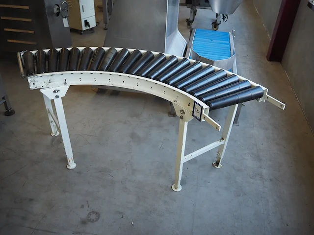 Nn 45˚ roller conveyor - afbeelding 1 van  3