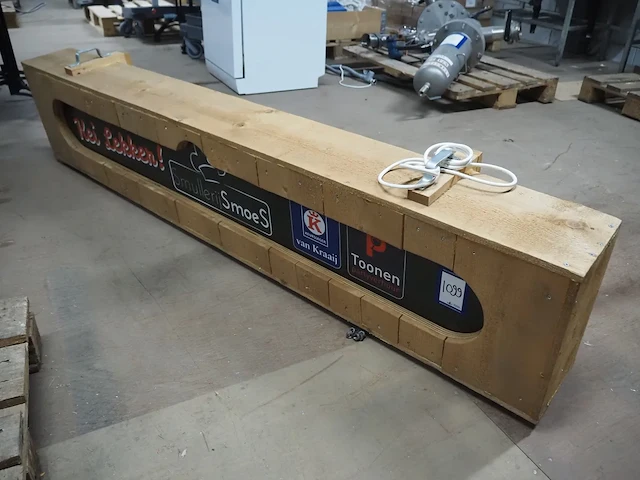 Nn advertising board - afbeelding 1 van  4