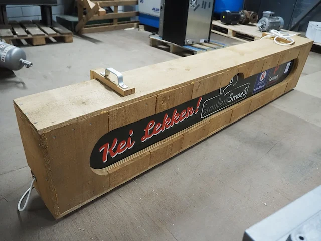 Nn advertising board - afbeelding 2 van  4