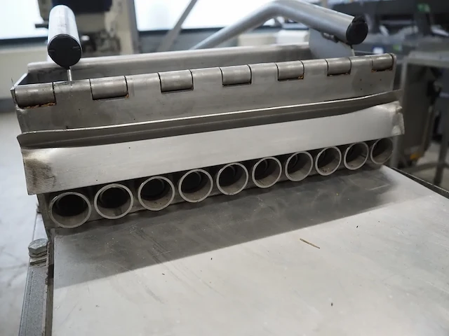 Nn almond press - afbeelding 8 van  8