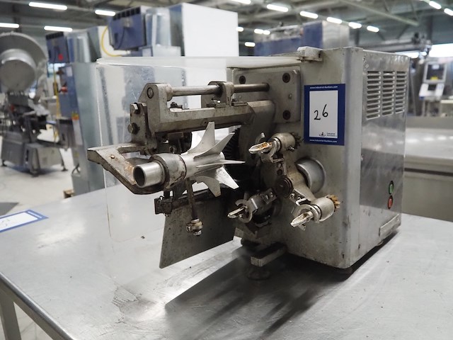 Nn apple peeler - afbeelding 1 van  11