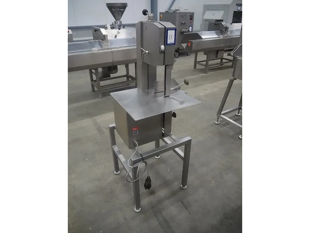 Nn bandsaw - afbeelding 1 van  8