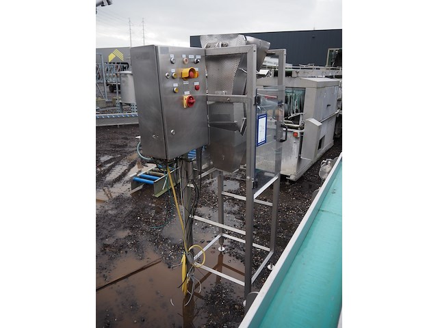 Nn batcher - afbeelding 1 van  11