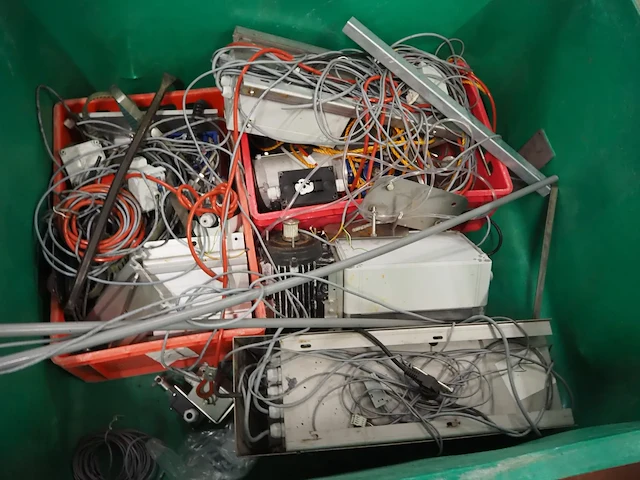 Nn battery chargers and electric parts - afbeelding 2 van  9