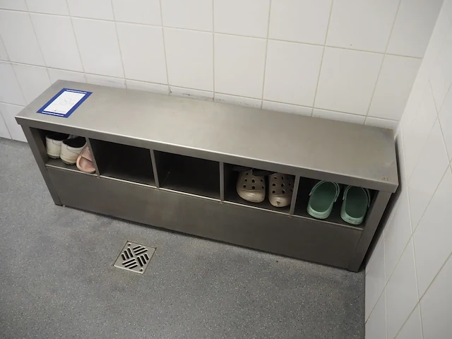 Nn bench - afbeelding 2 van  2