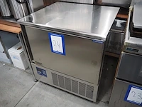 Nn blast chiller