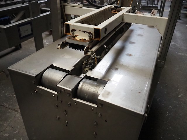 Nn box closing machine - afbeelding 6 van  10