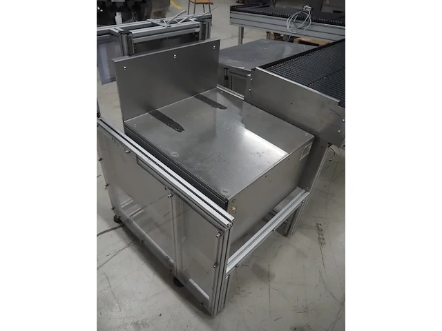 Nn box packaging line - afbeelding 11 van  15
