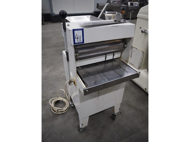 Nn bread slicer - afbeelding 1 van  9