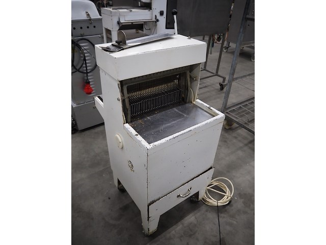 Nn bread slicer - afbeelding 3 van  9