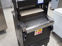 Nn bread slicer - afbeelding 1 van  9