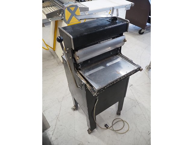 Nn bread slicer - afbeelding 3 van  9