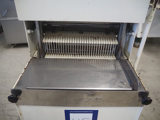 Nn bread slicer - afbeelding 6 van  8
