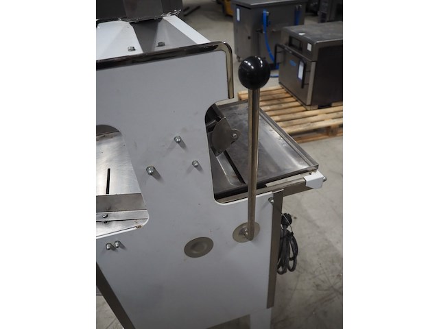 Nn bread slicer - afbeelding 9 van  9