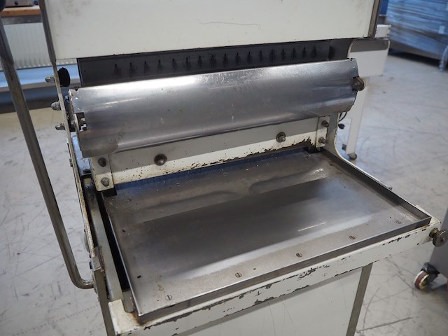 Nn bread slicer - afbeelding 6 van  8