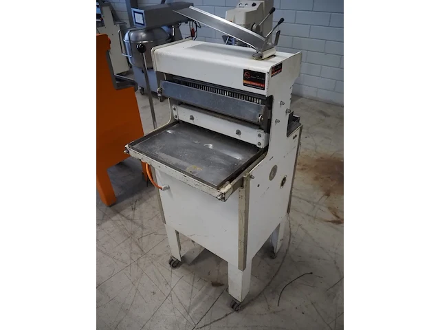 Nn bread slicer - afbeelding 4 van  9