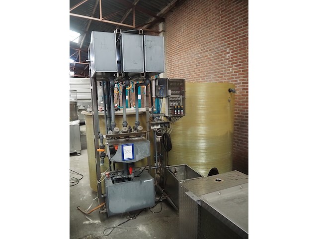 Nn brine tanks - afbeelding 1 van  9