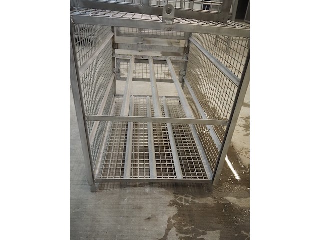 Nn cage - afbeelding 6 van  8
