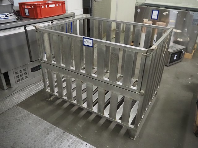 Nn cage - afbeelding 2 van  6