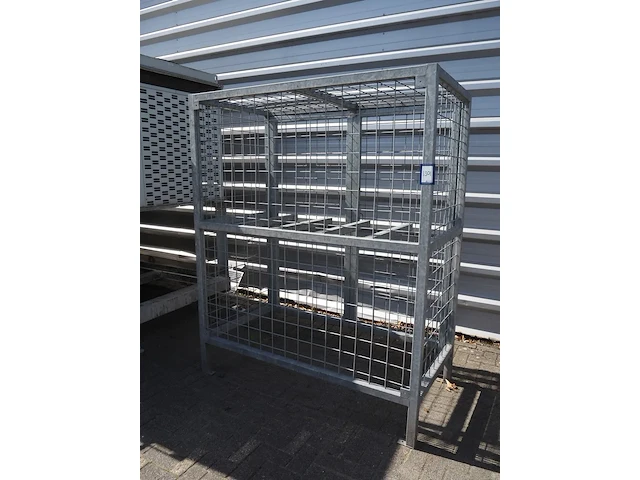 Nn cage - afbeelding 1 van  4