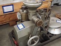 Nn capping machine - afbeelding 3 van  10