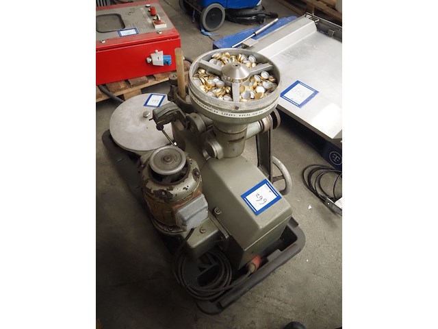 Nn capping machine - afbeelding 5 van  10