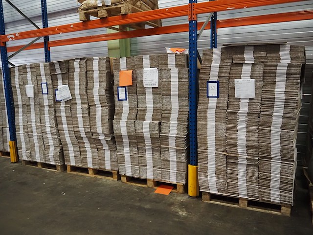 Nn carton boxes - afbeelding 2 van  6