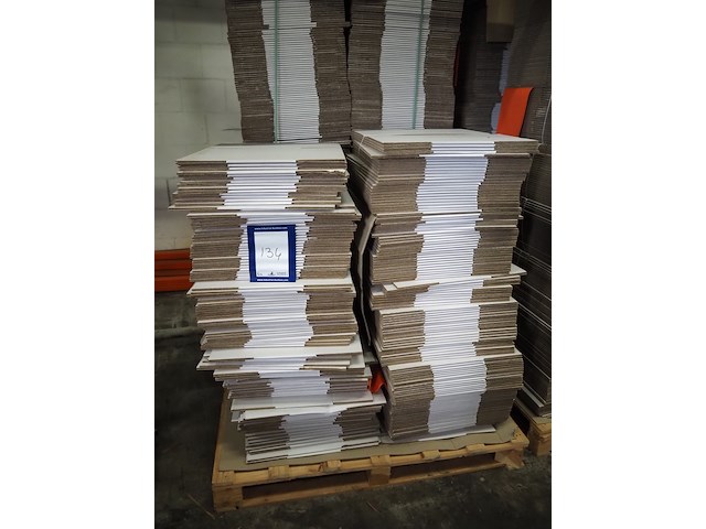 Nn carton boxes - afbeelding 3 van  5